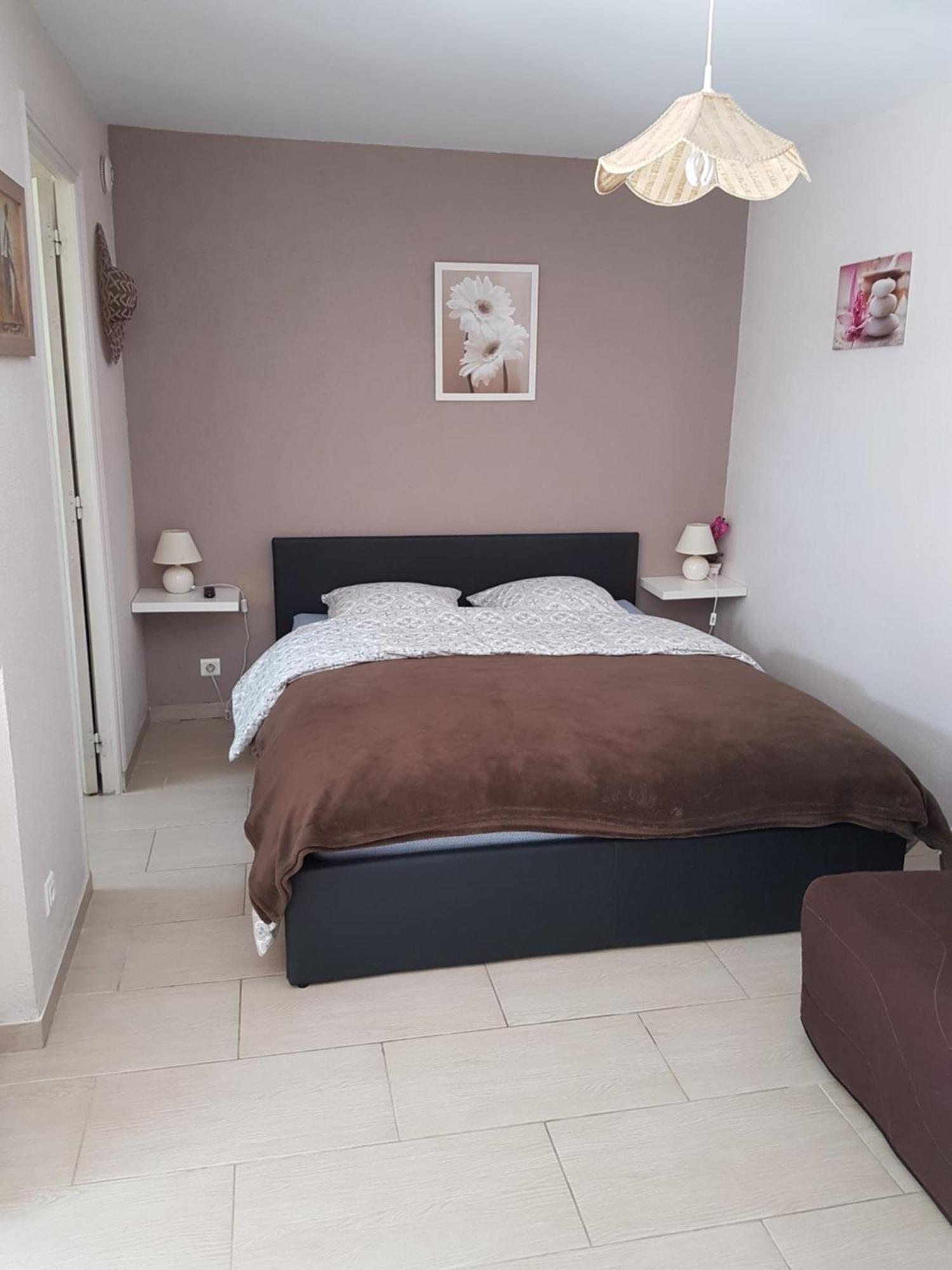 Mas Des Citronniers Bed & Breakfast Le Tignet Oda fotoğraf